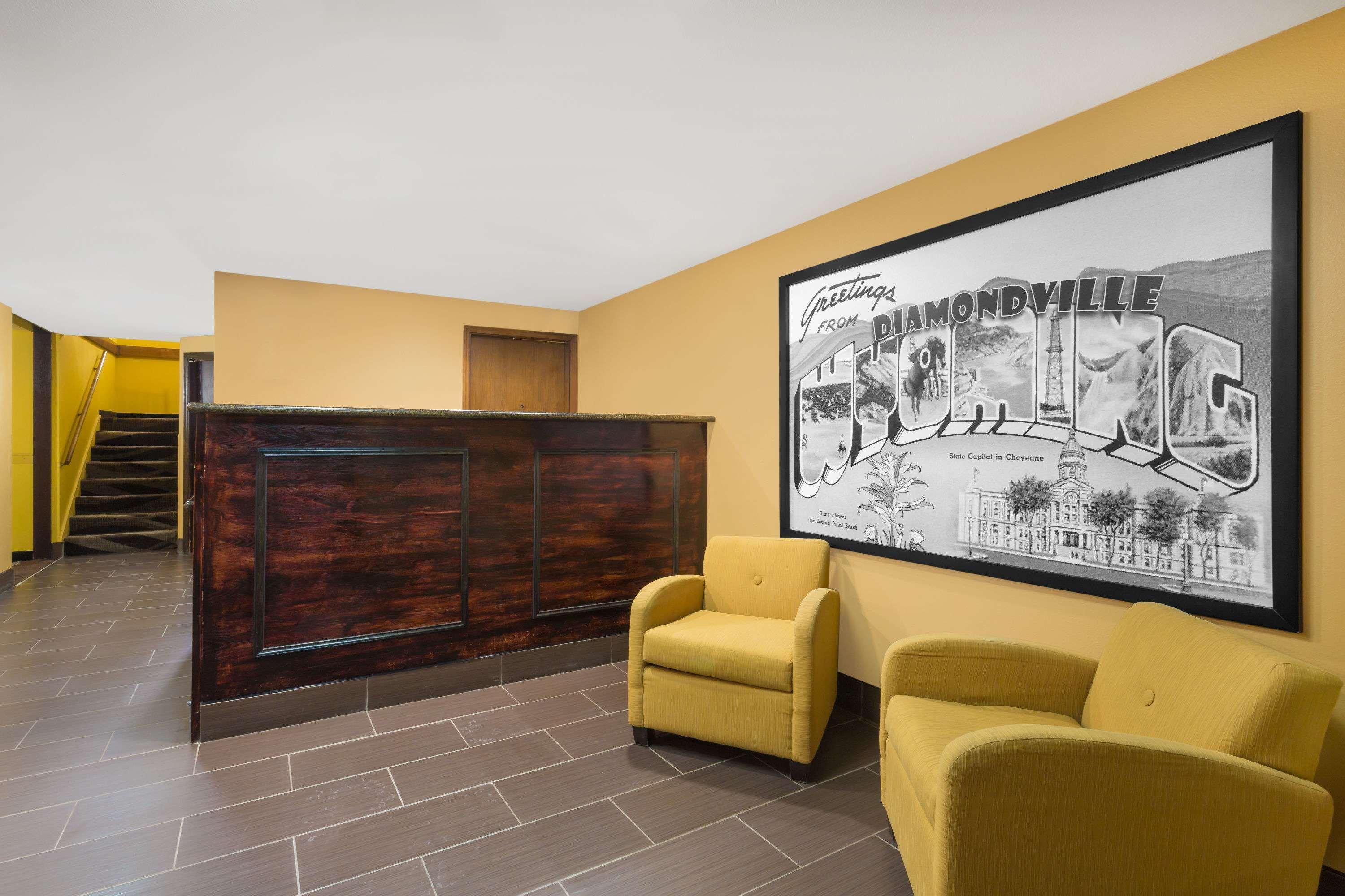 Super 8 By Wyndham Diamondville Kemmerer Bagian luar foto